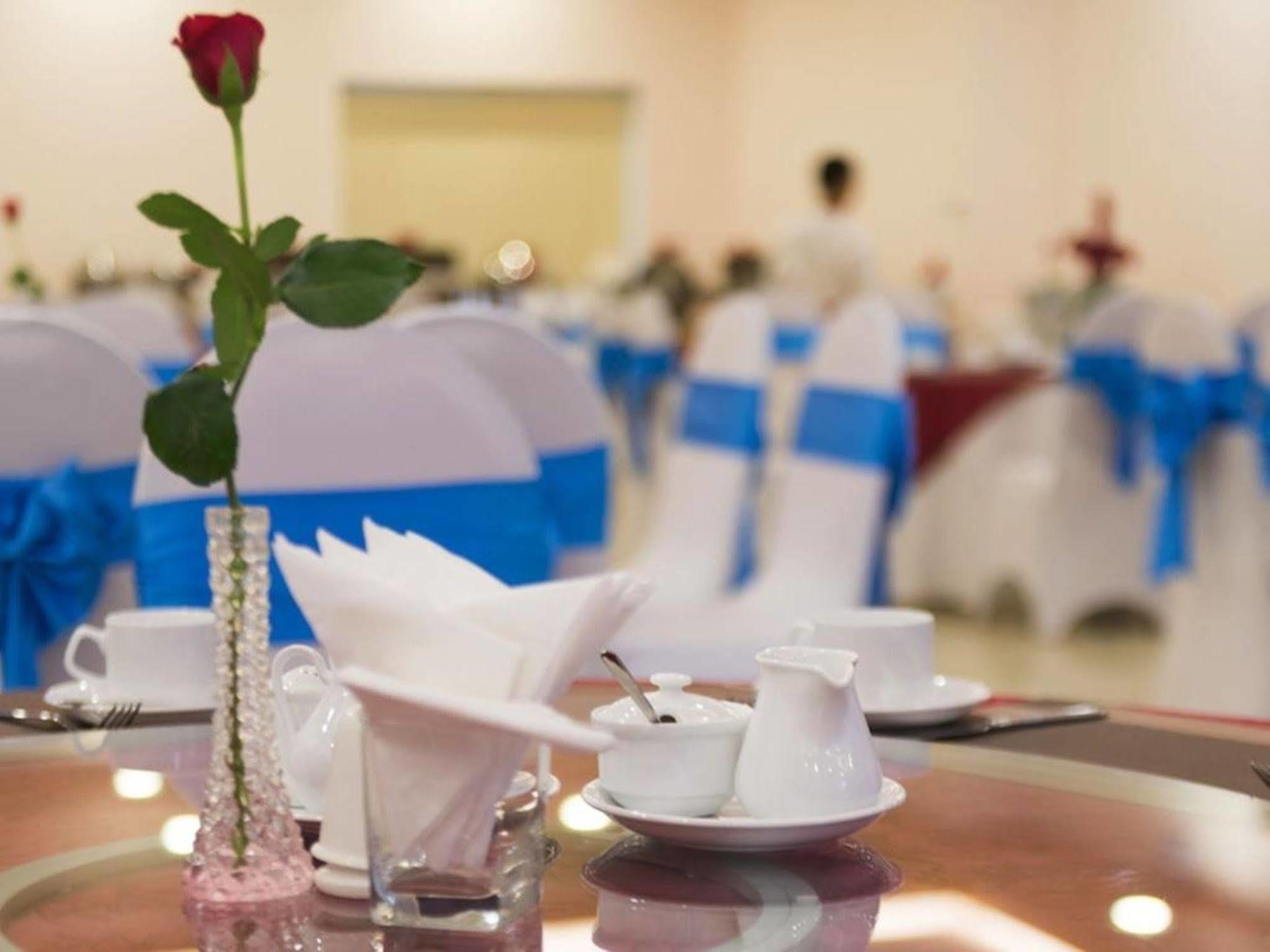 Lam Giang Hotel Vinh Kültér fotó