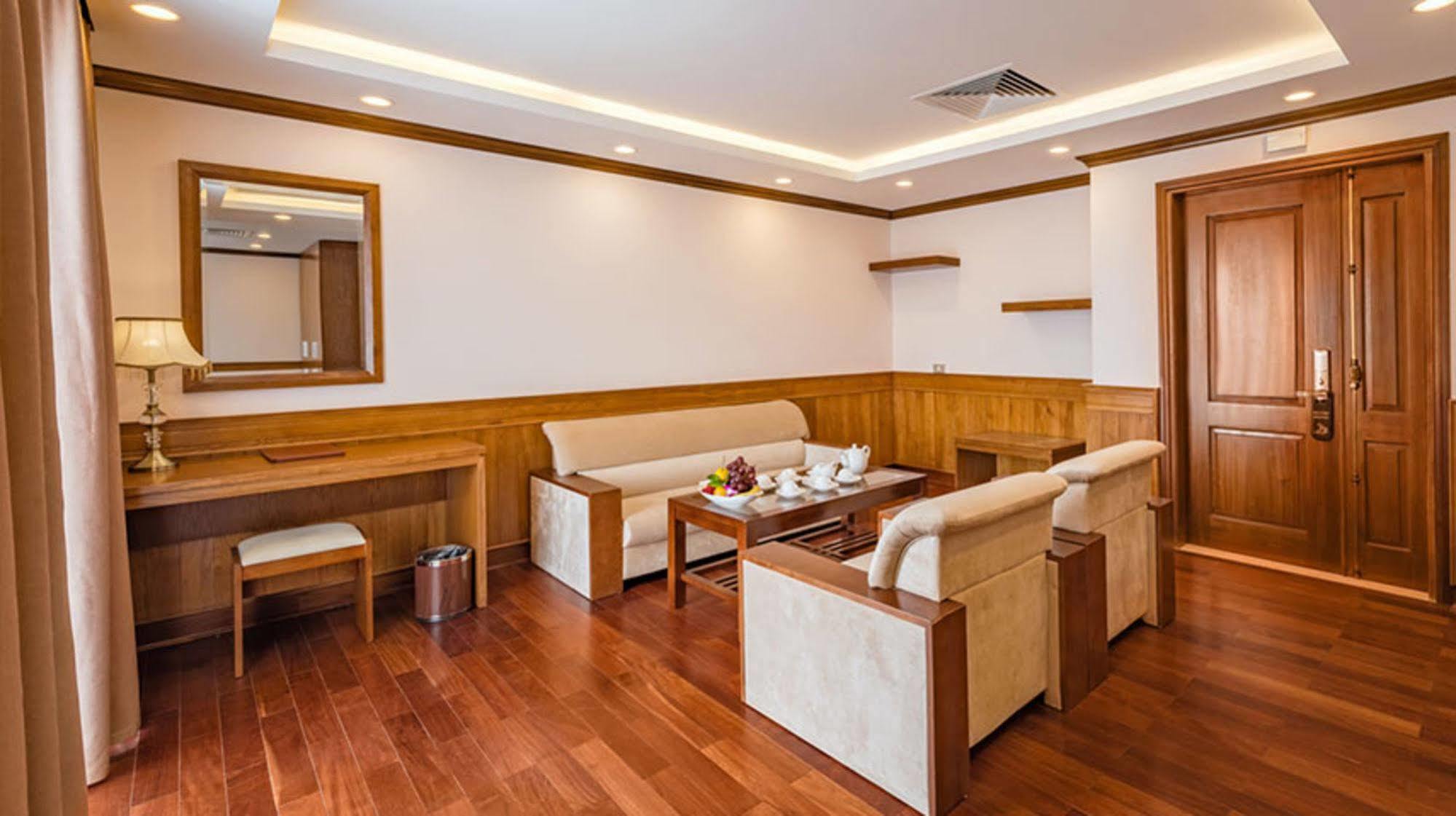 Lam Giang Hotel Vinh Kültér fotó
