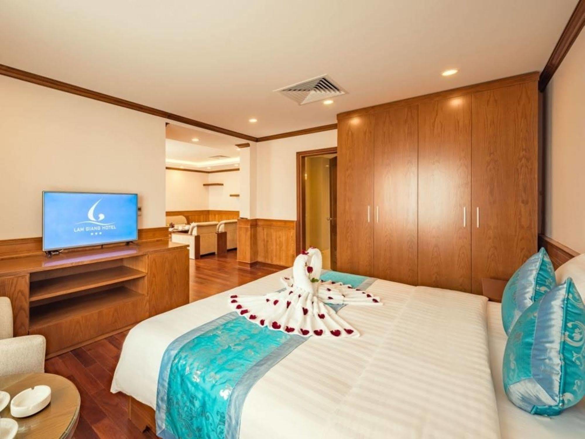 Lam Giang Hotel Vinh Kültér fotó